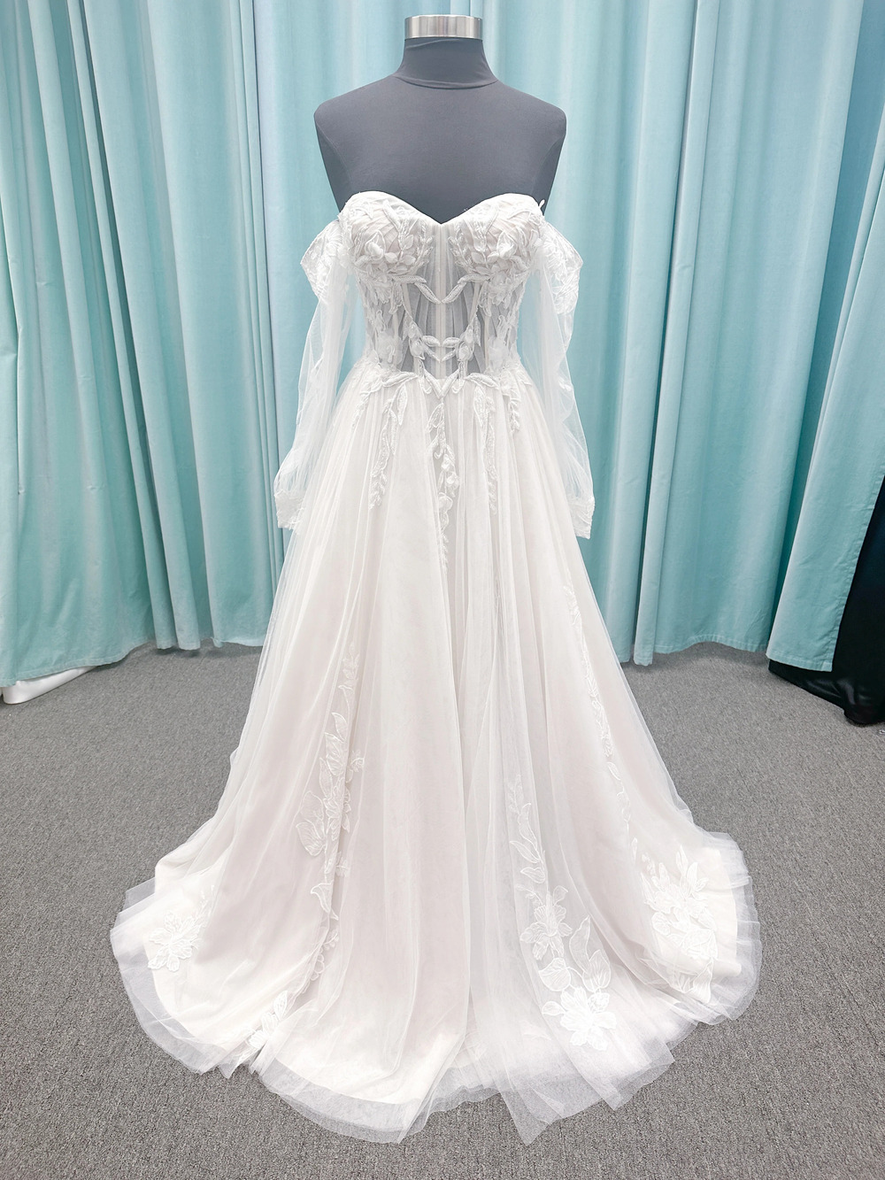 Sheer Corset Floral Lace A-line Wedding Dress with Sweetheart Neckline Sz 10